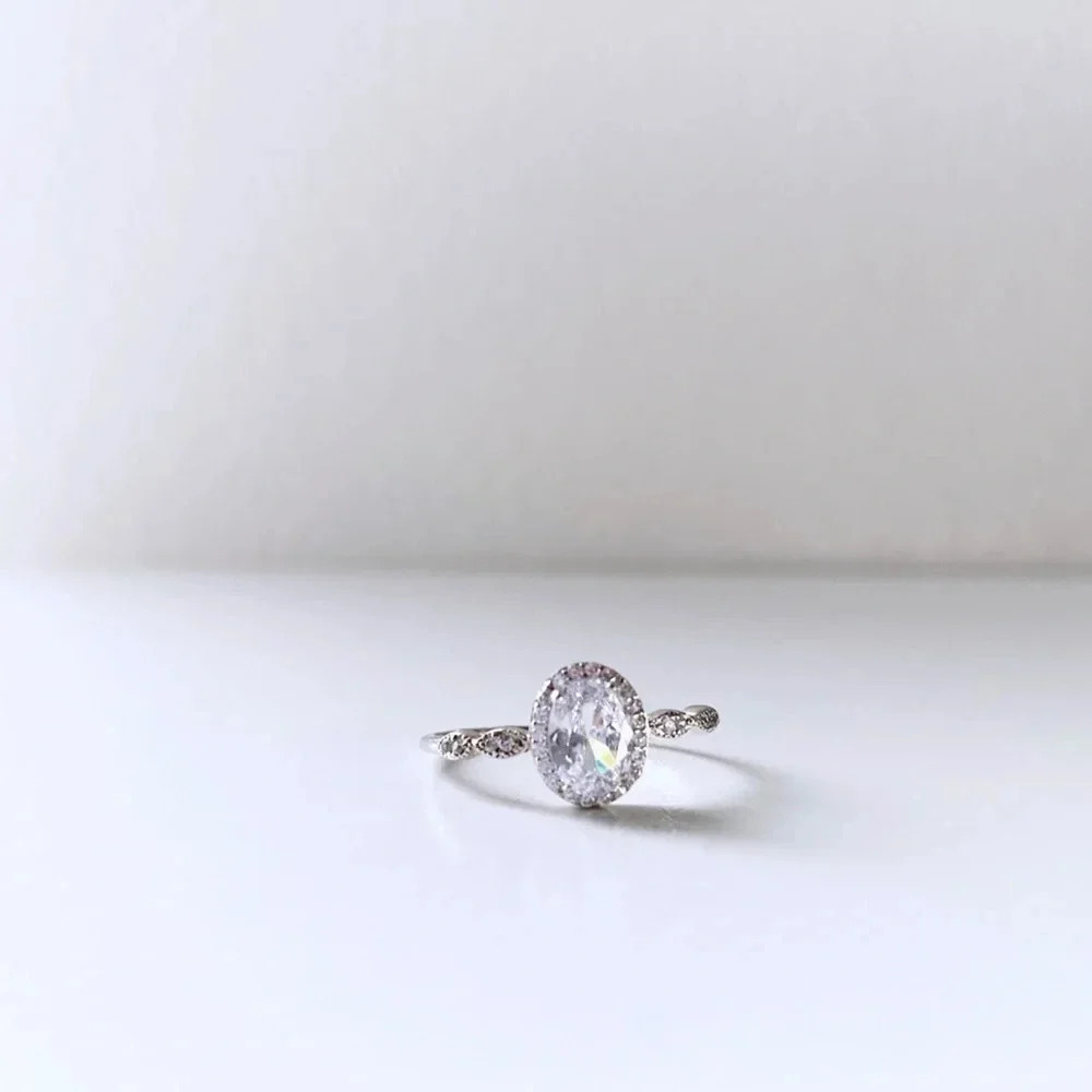 925 Sterling Silver 3A Cubic Zirconia Ring